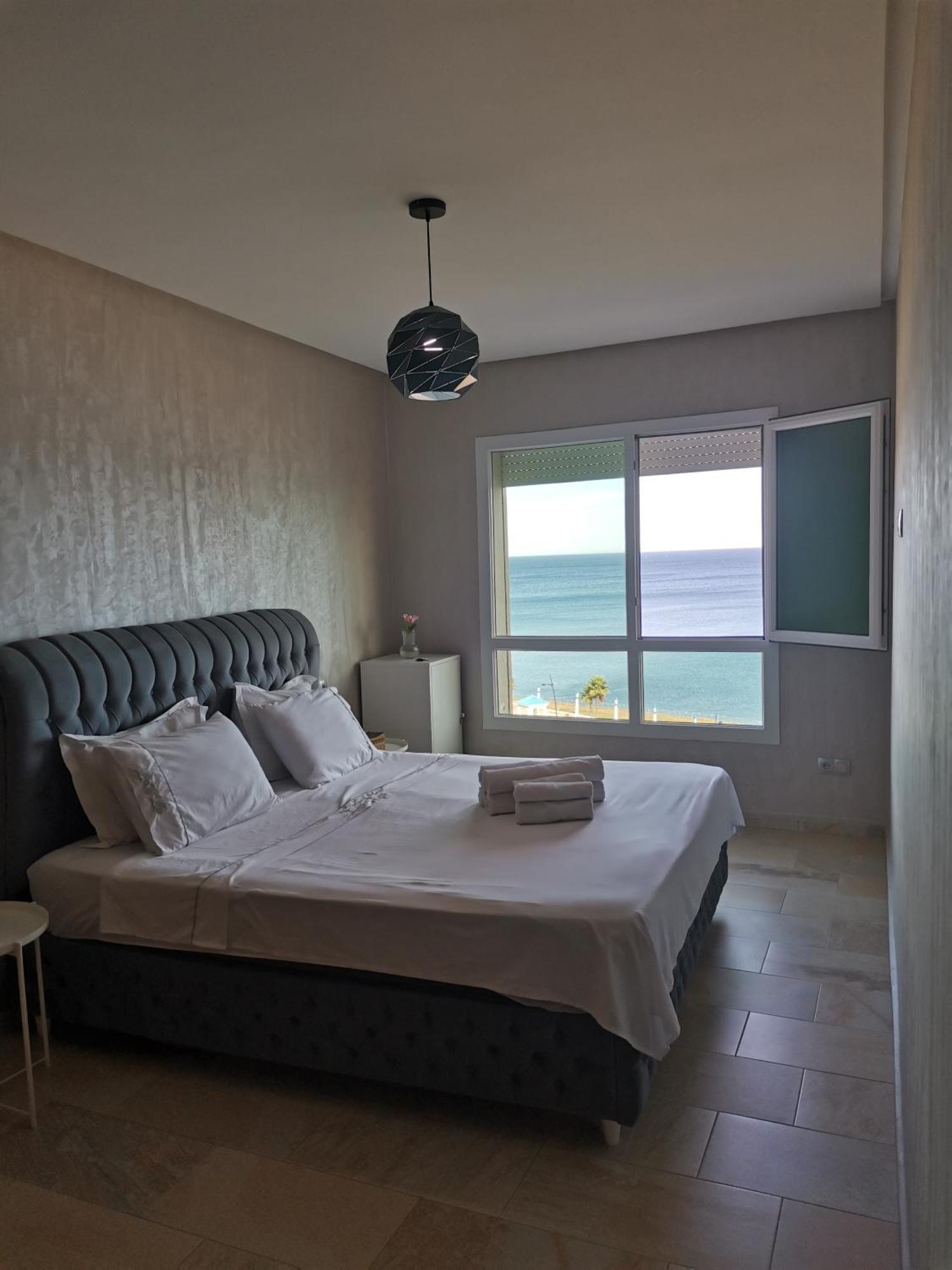 Appartf3 Vue Panoramique Sur Mer Residence Vista Del Mar Fnideq Exterior photo